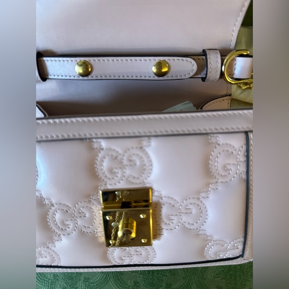 Gucci Matelassé PInk Small Top Handle Tote and Shoulder Bag New - Picture 10 of 11
